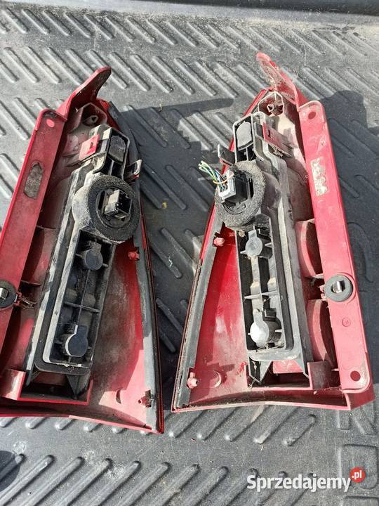 Lampa tył tylna prawa lewa ford focus MK1 kombi Szczecin sprzedam
