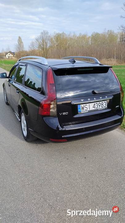 Volvo v50 16 D2 2012r polift Kombi Siedlce sprzedam