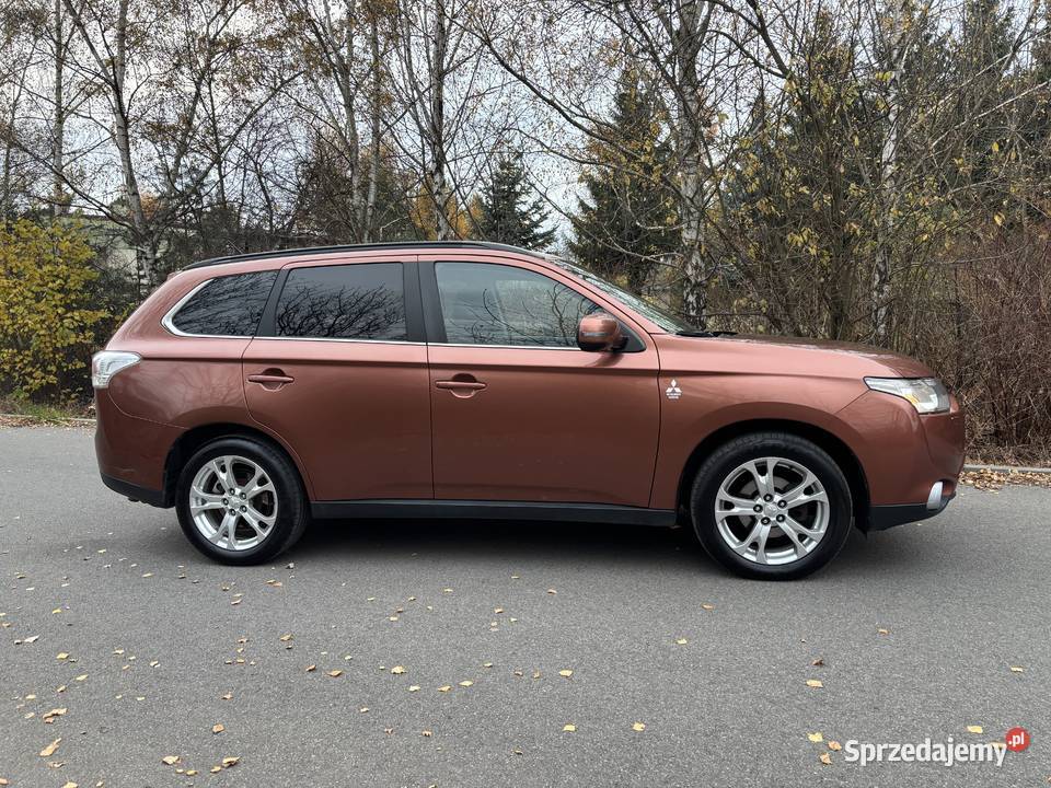 Mitsubishi outlander krajowy bezwypadkowy napęd 4x4