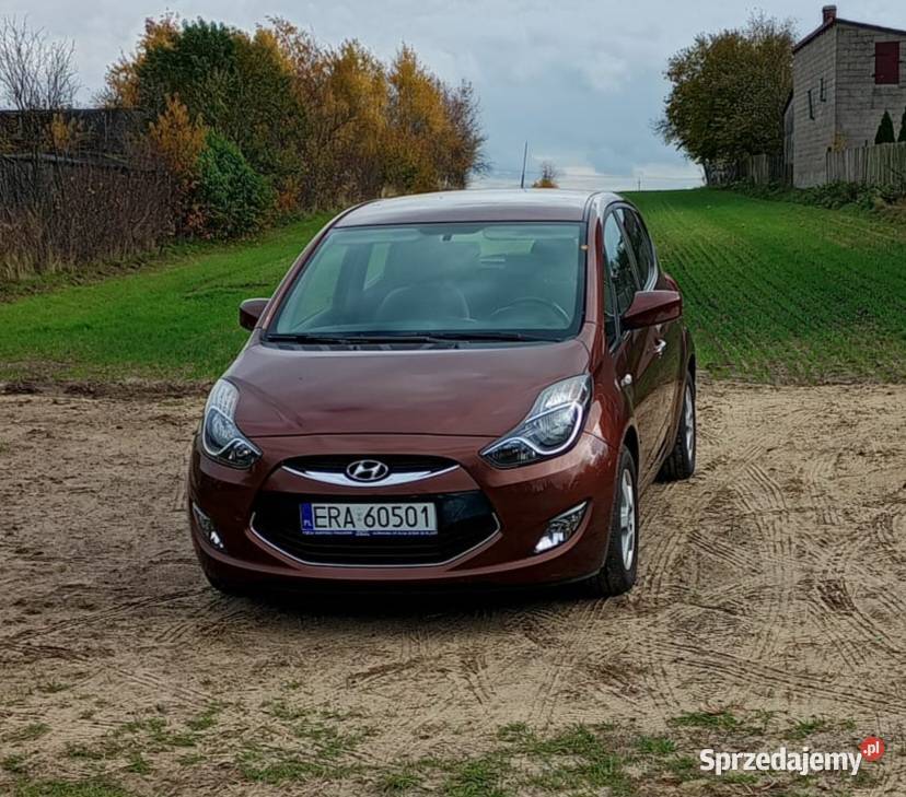 Hyundai ix20 14 iX 20 benzyna jasne wnętrze Silniczka