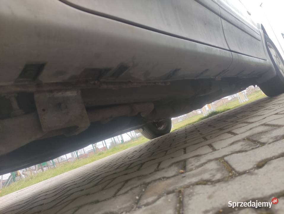Kia carnival 29crdi 2006r 7osobowy hak śląskie Żory sprzedam