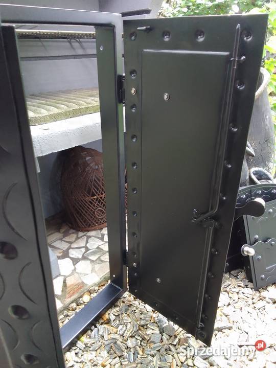Drzwiczki do wędzarni ogrodowej Komplet Góra