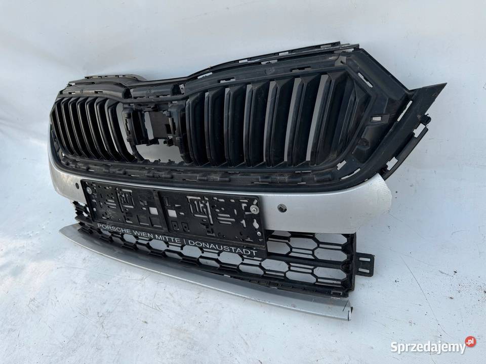 ATRAPA GRIL GRILL SKODA OCTAVIA 4 IV 5E3853653 wielkopolskie