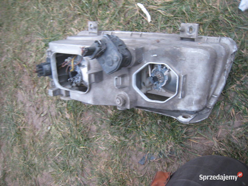 Lampa przednia prawa lewa Volkswagen Passat b4 Lampy przednie Kraków
