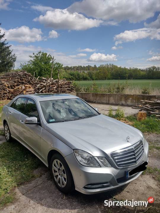 Zadbany Prywatnie Mercedes E KlasaW 212Sedan komputer pokładowy Inowrocław
