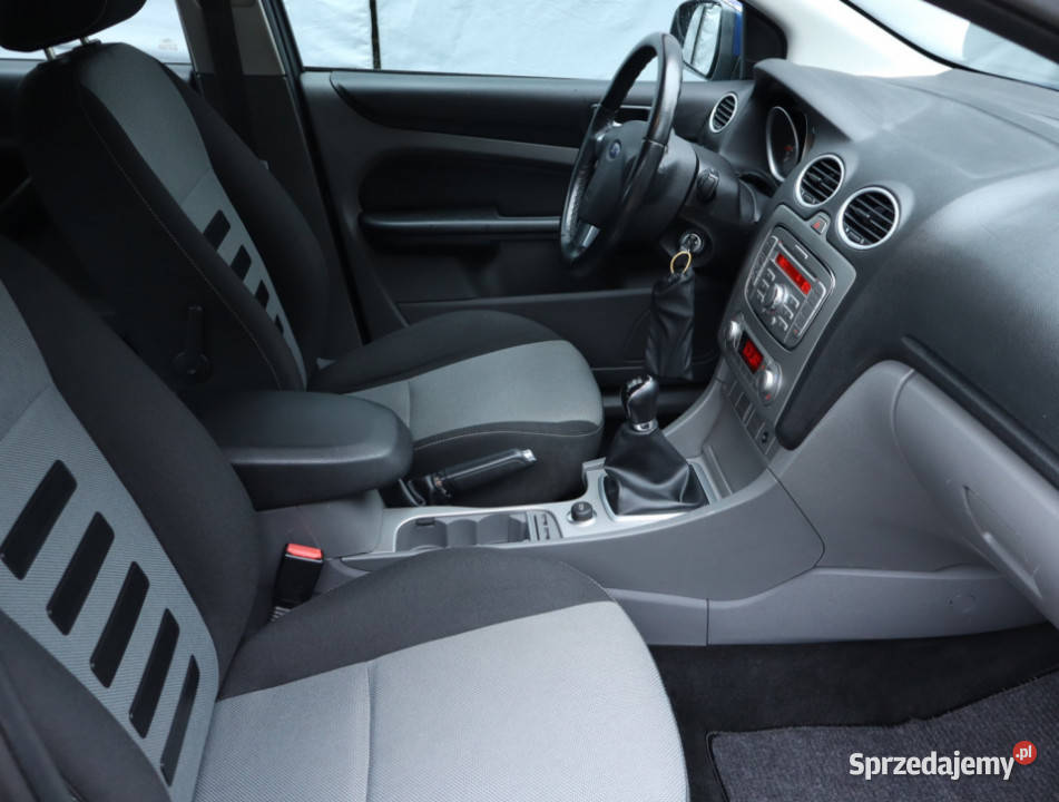 Ford Focus 16 16V ESP Piaseczno