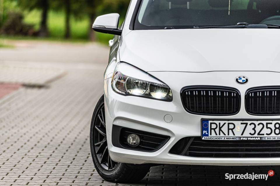BMW SERIA 2 218d automat Zalesie