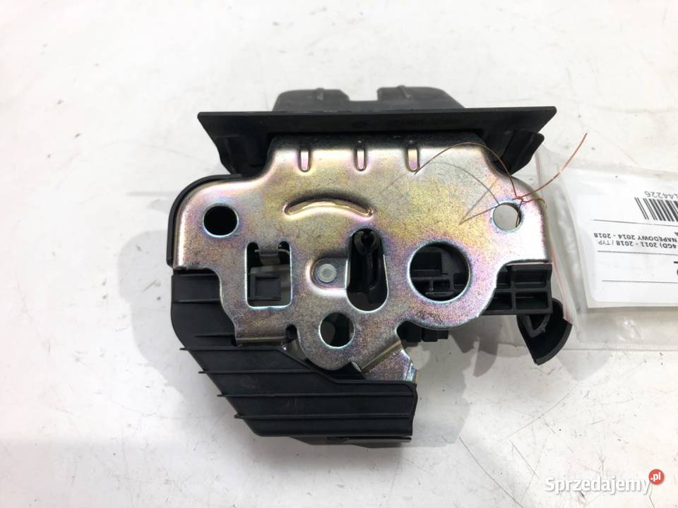 ZAMEK KLAPY TYŁ AUDI A6 C7 Kombi 8R0827505A 1118