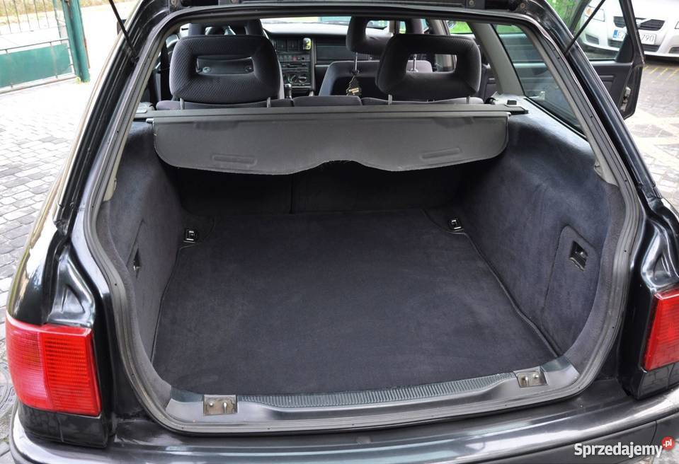 Audi 80 B4 Avant 19 TDI łódzkie Zgierz