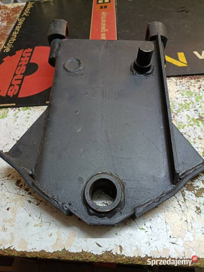 Zaczep dyszla rozrzutnika sprzedam