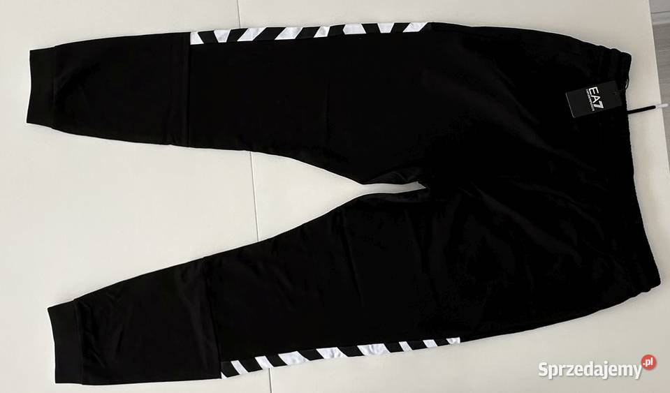 EMPORIO ARMANI spodnie sportowe rozmiar ML Odzież sportowa Szczecin