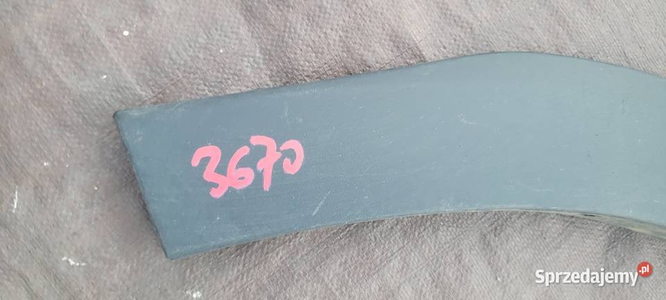 DACIA DUSTER II LISTWA BŁOTNIKA PRAWY PRZOD listwy boczne Ruda Śląska sprzedam