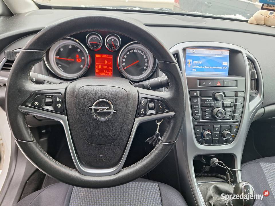 Opel astra sports tourer ASR (kontrola trakcji) Leśnica