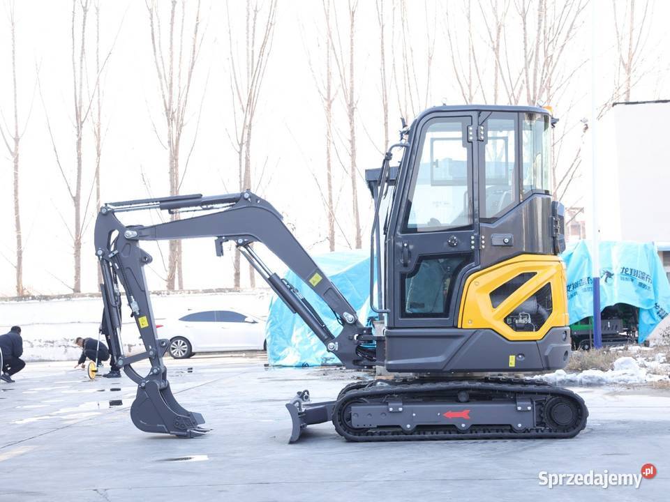Minikoparka 3 t Mller Machinery MB 30 S silnik wielkopolskie