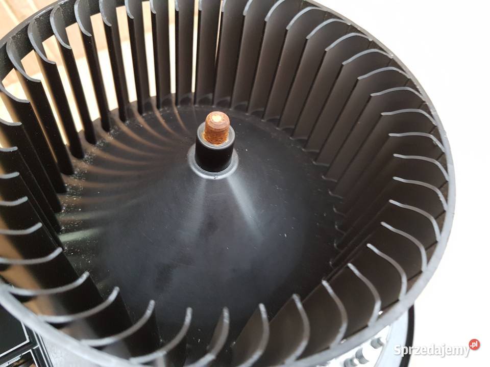 BMW 1 120 F20 f21 LIFT dmuchawa wentylator Legnica sprzedam