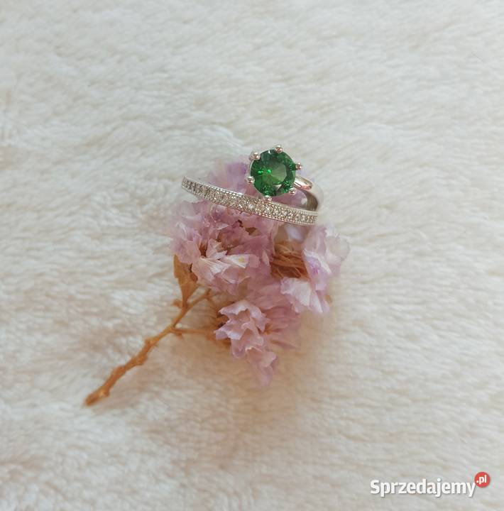 Nowy pierścionek srebrny kolor zielona cyrkonia Szczecin