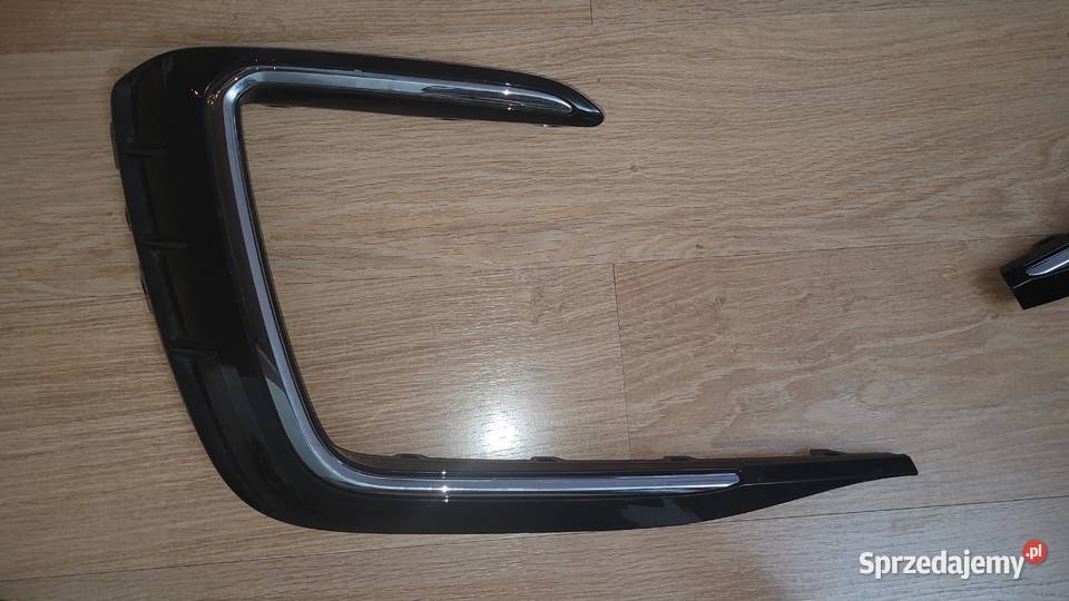 VW TIGUAN R II LIFT KRATKI lewa i pr CHROM Bolszewo