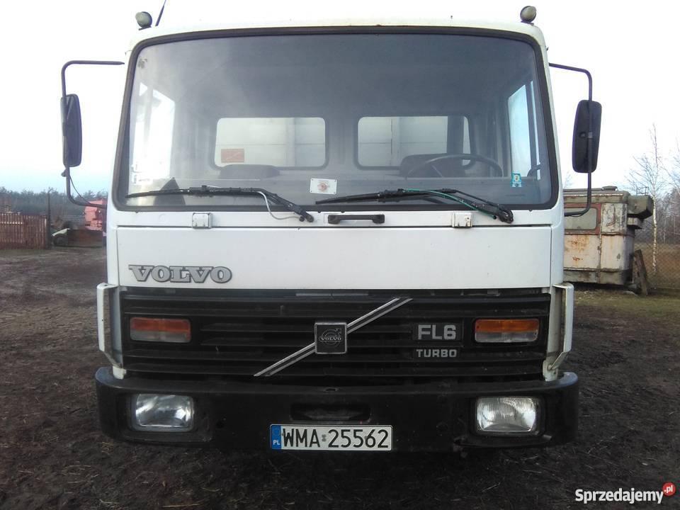 volvo FL611 diesel Samochody ciężarowe Stare Zacisze