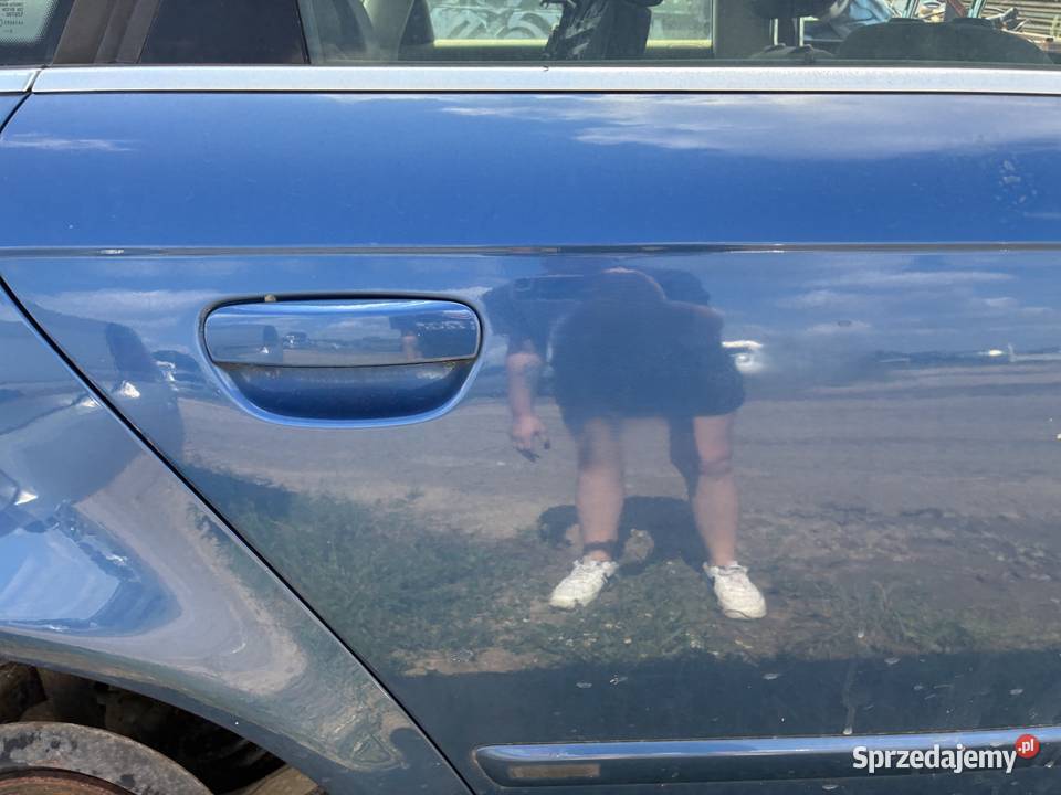 Drzwi Prawy Tył Audi A4 B7 Sedan Wisznice sprzedam
