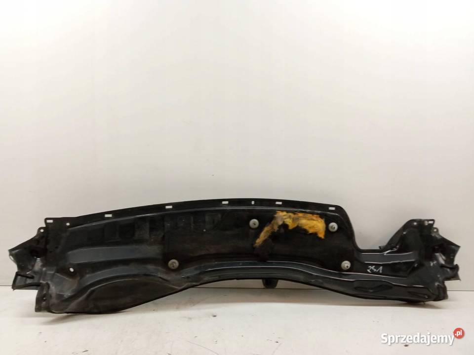 PODSZYBIE METALOWE DOLNE EUROPA Toyota Yaris III