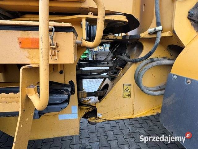 Ladowarka kolowa VOLVO 120 E tez Leasing maszyny mazowieckie Warszawa sprzedam