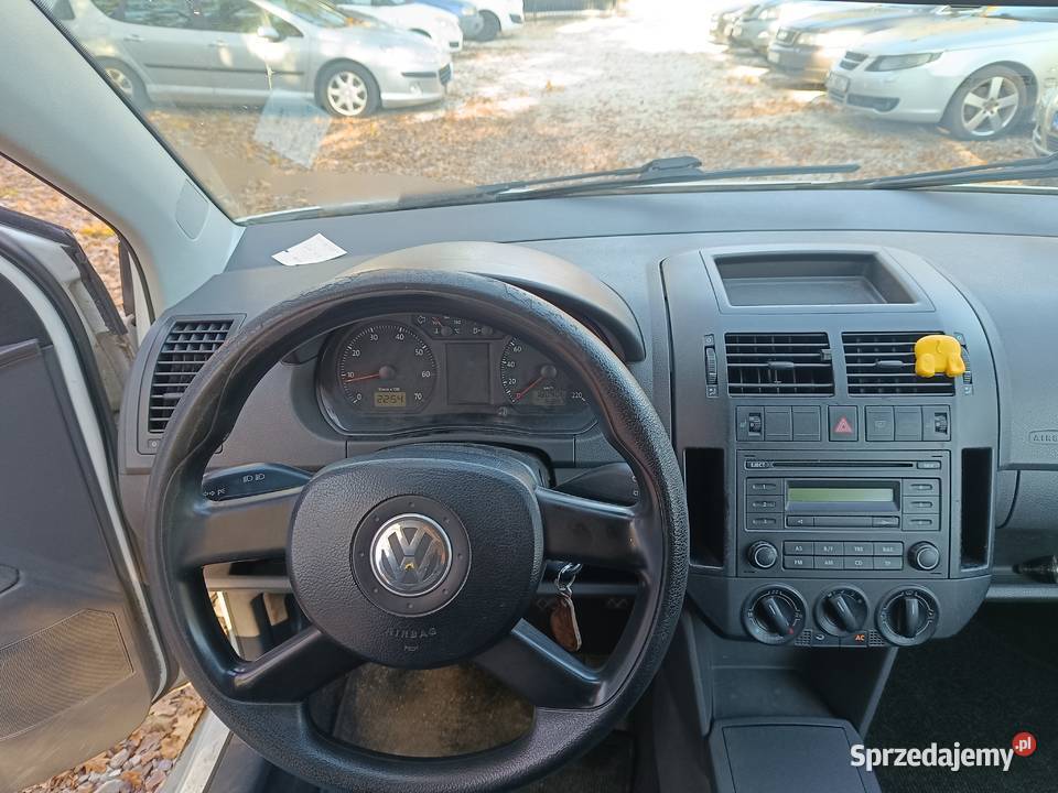 Volkswagen Polo 2006 12b 64 KLIMA PODGRZEWANE