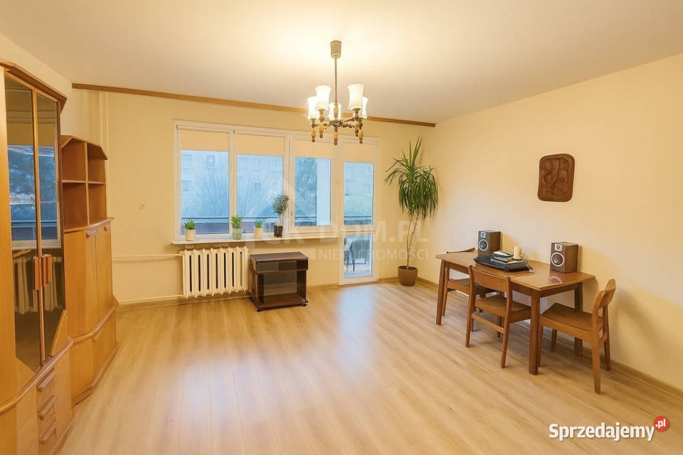 Mieszkanie 62m2 3 pokoje balkon Staszów okazja świętokrzyskie