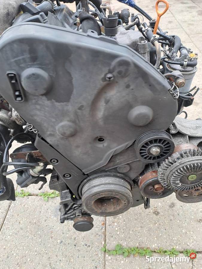 Volkswagen Passat B5 19 TDi 110 silnik kompletny osobowe Silniki kompletne Jastrzębie-Zdrój
