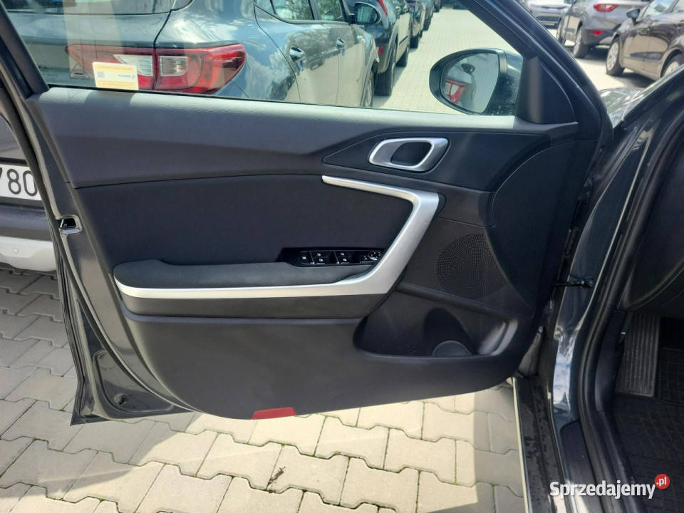 Kia XCeed 15 TGDI 160 7DCT Wersja MSMT Salon wielofunkcyjna kierownica Bełchatów