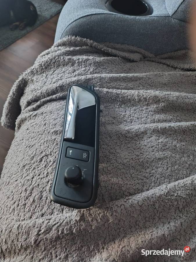 Klamka wewnętrzna lewa Touran caddy