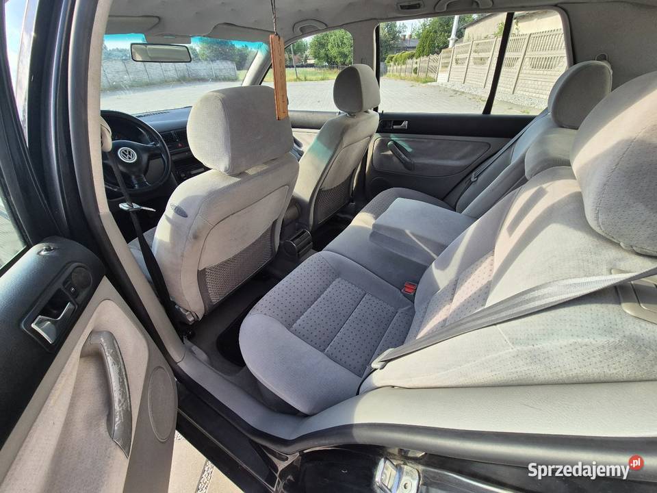 Volkswagen Golf 14 Jezioro