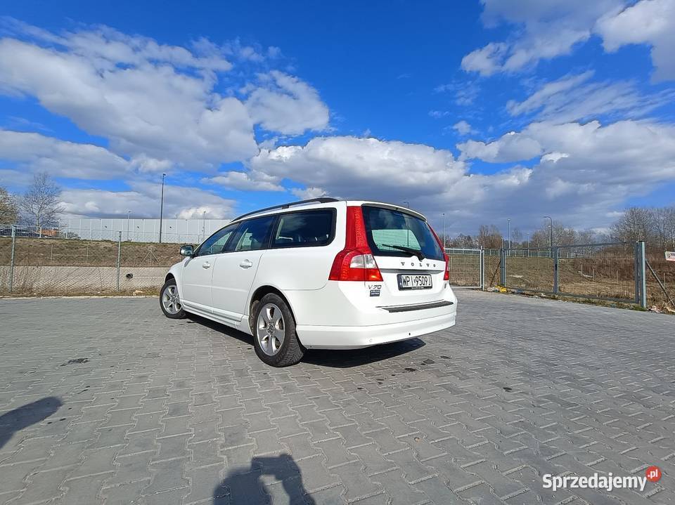 Volvo V70 III 2008 24 D5 185 koni bluetooth Piaseczno