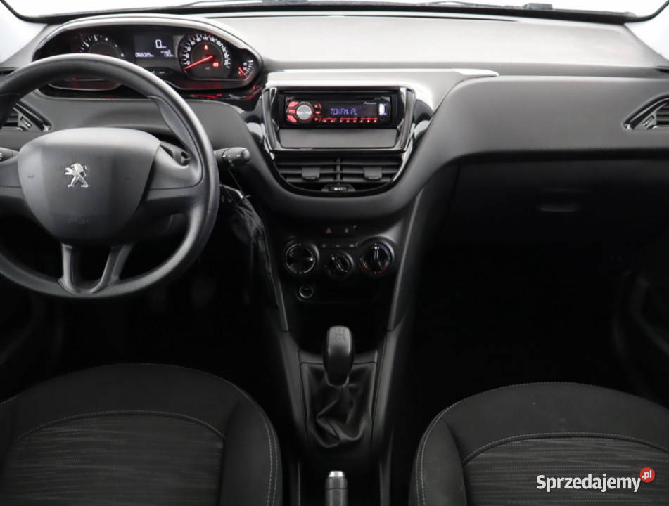 Peugeot 208 12 PureTech Hatchback Bielany Wrocławskie