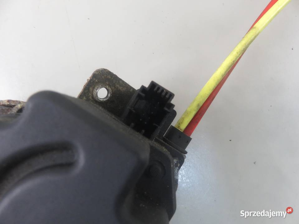 ZAMEK KLAPY MERCEDES KLASA E S211 2117400036 sprzedam