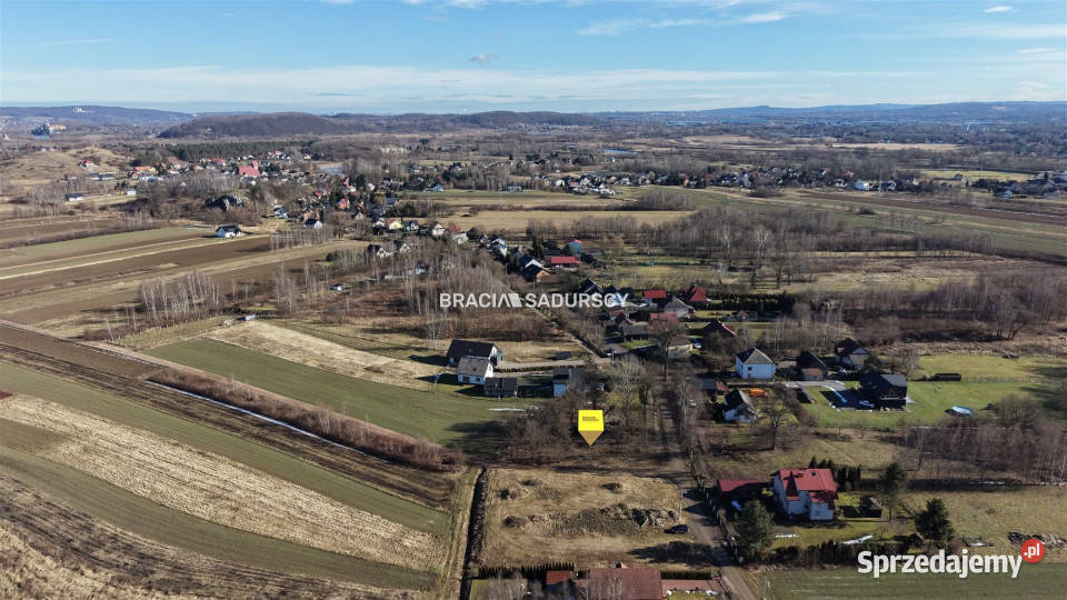 Działka do sprzedania 900m2 Jeziorzany małopolskie