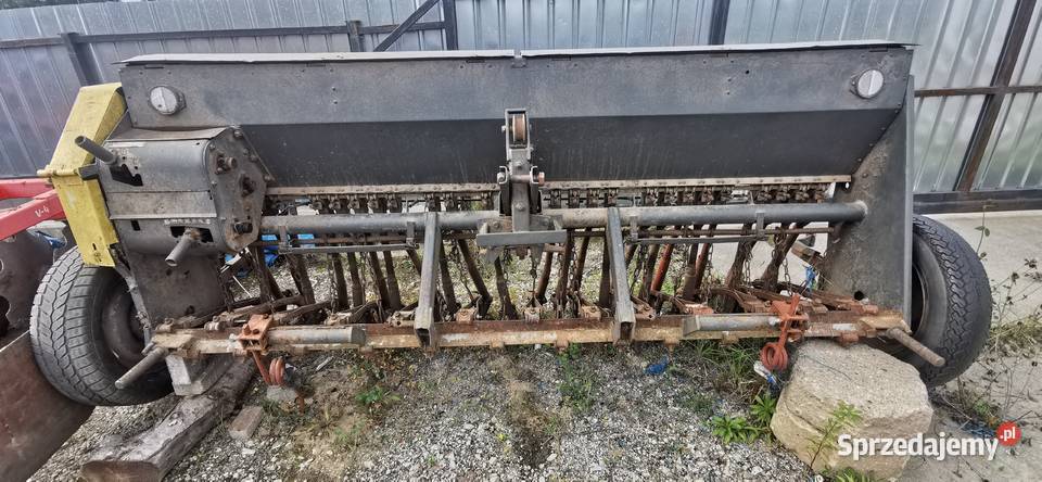 Siewnik Poznaniak 1997r nieuszkodzony Rumia