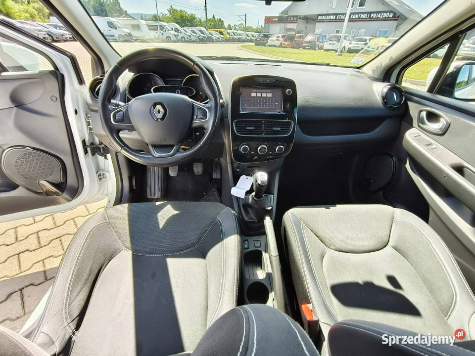 Renault Clio lifcie 15 dci 90 ledy tablet