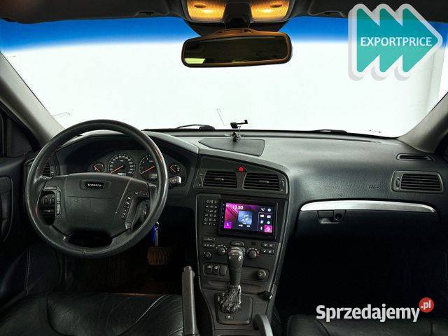 Volvo XC70 24 benz 200 automat Warszawa sprzedam