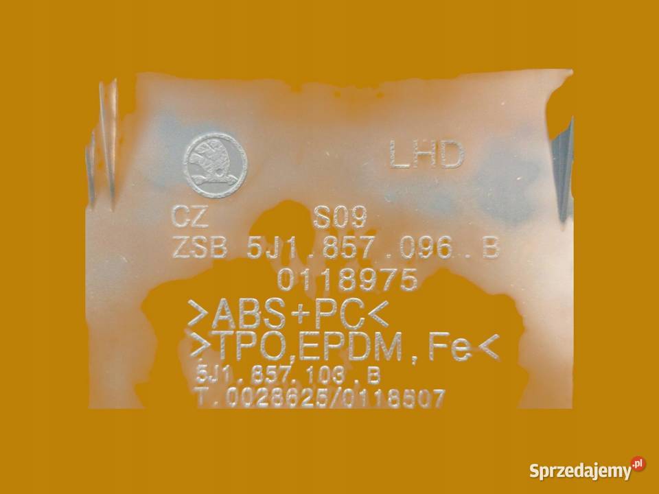 SCHOWEK PRAWY PASAŻERA DESKI EUROPA 5J1857096B