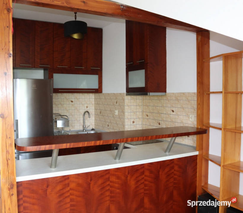 studio w spokojnej okolicy 342m2 37m2 Rok budowy 2001 Sprzedaż