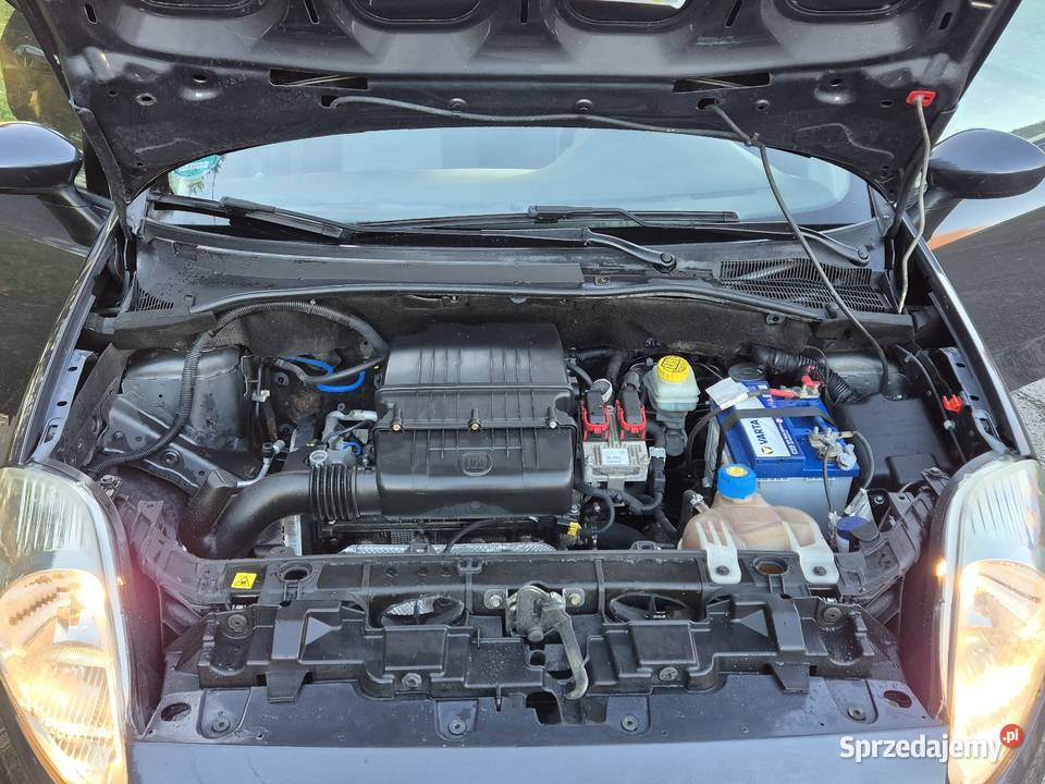 FIAT GRAND PUNTO 14B 8V OPŁACONY Z NIEMIEC KLIMA świętokrzyskie