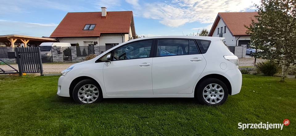 Toyota Verso 16 active 2017 Dobre Miasto