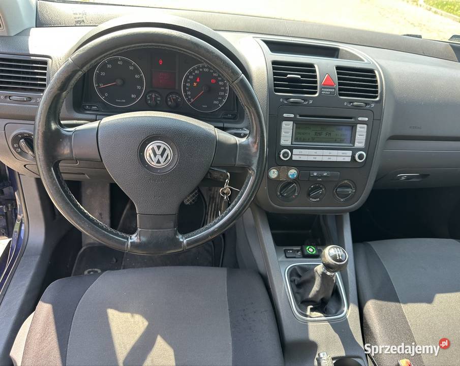 VW Golf V 16 gaz 2006r