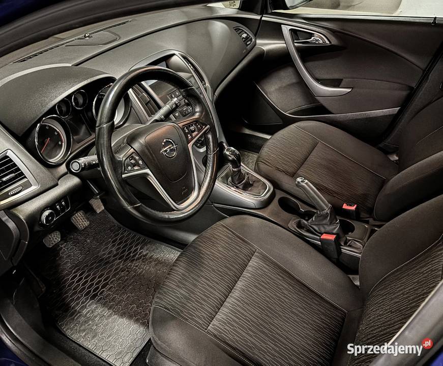 Opel Astra J 17 CDTI Diesel 2014 Wersja liftingu Częstochowa