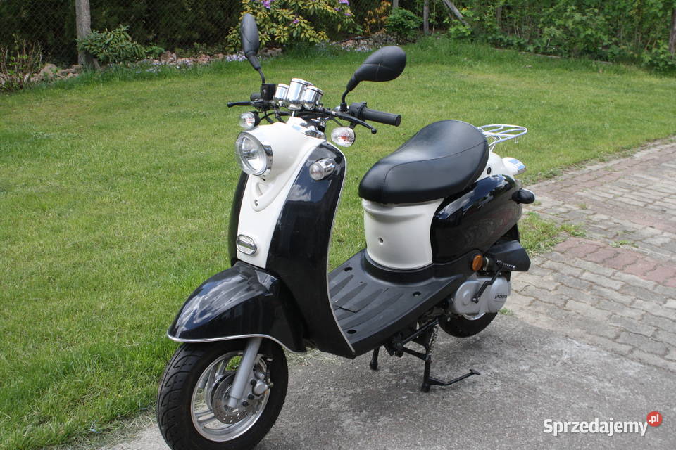 Skuter Yiying YY50QT15 50ccm klasyczna Vespa 245