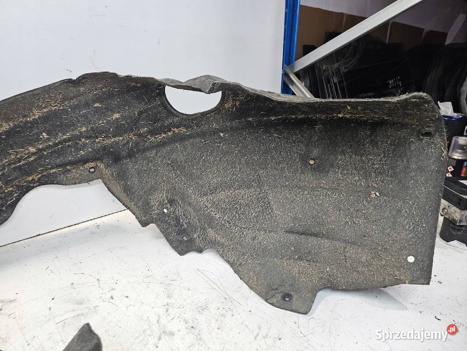 NADKOLE PRAWY PRZÓD AUDI A6 C6 MATERIAŁOWE Przystajń