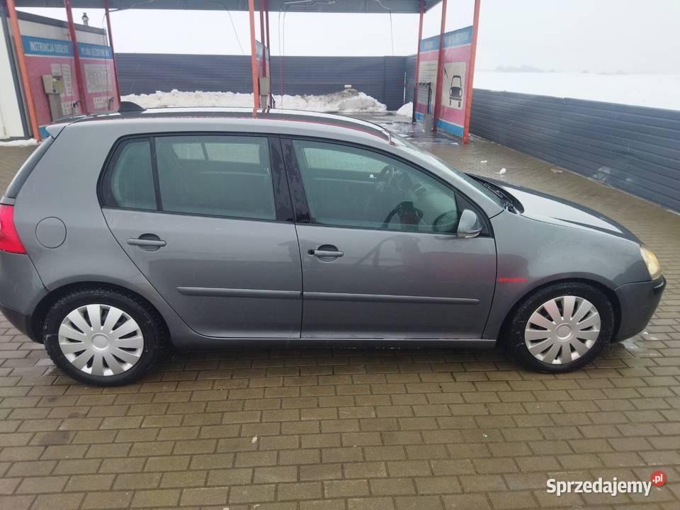 Golf 5 20 diesel manualna kujawsko-pomorskie Brzozie sprzedam