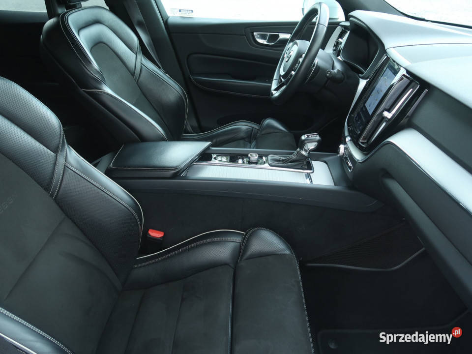 Volvo XC60 D5 AWD Piaseczno