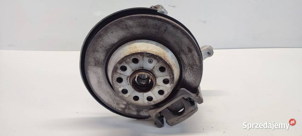 AUDI Q3 8U ZWROTNICA LEWY TYŁ 3C0505435G