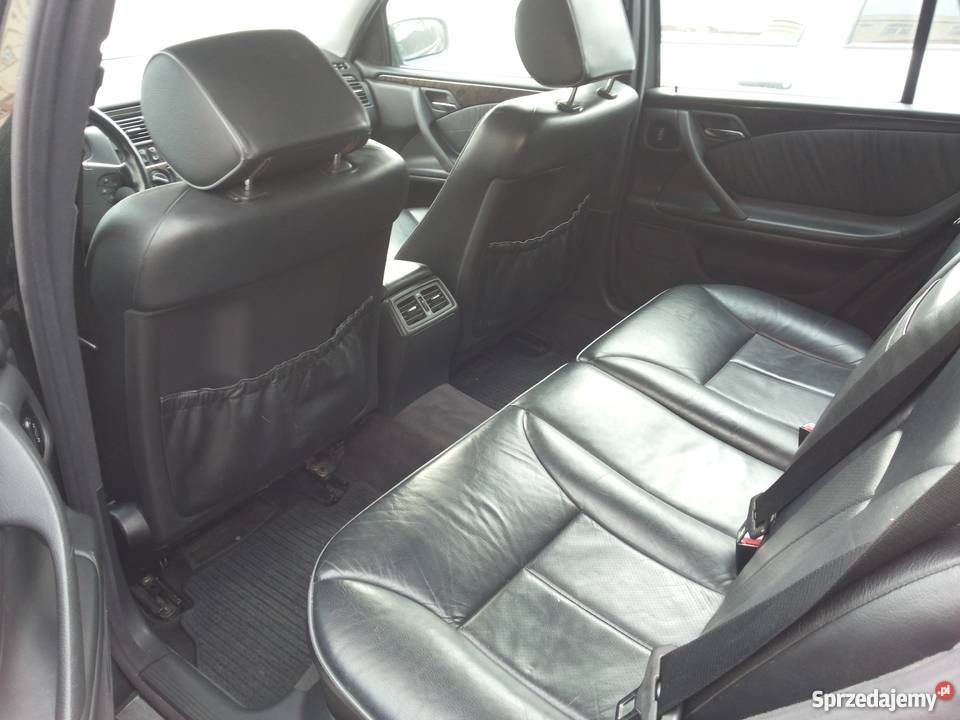 MercedesBenz Klasa E W210 E320 CDI Avantgarde zielony